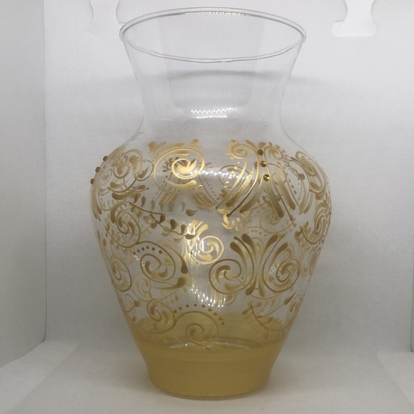 Madiggan Australia 🇦🇺 Individually Hand Painted Vase Preowned - Picture 2 of 5